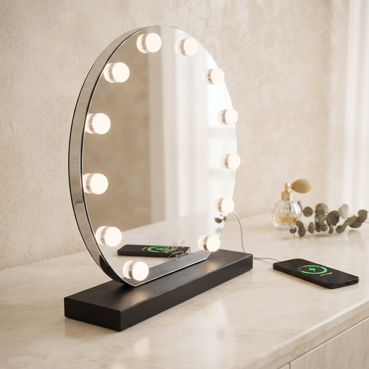 Livingbright - Make Up Spiegel Rond - Hollywood Spiegel met Verlichting 50X55CM - 3 Lichtkleuren - Dimbaar - USB Oplader - Zwart